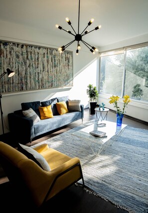 패밀리 아파트 | 거실 | 평면 TV