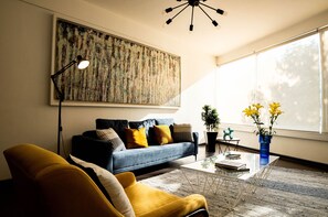 Family Apartment | Living room