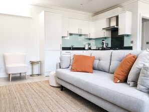 Ferienhaus, eigenes Bad (Windsor Town Centre) | Lounge