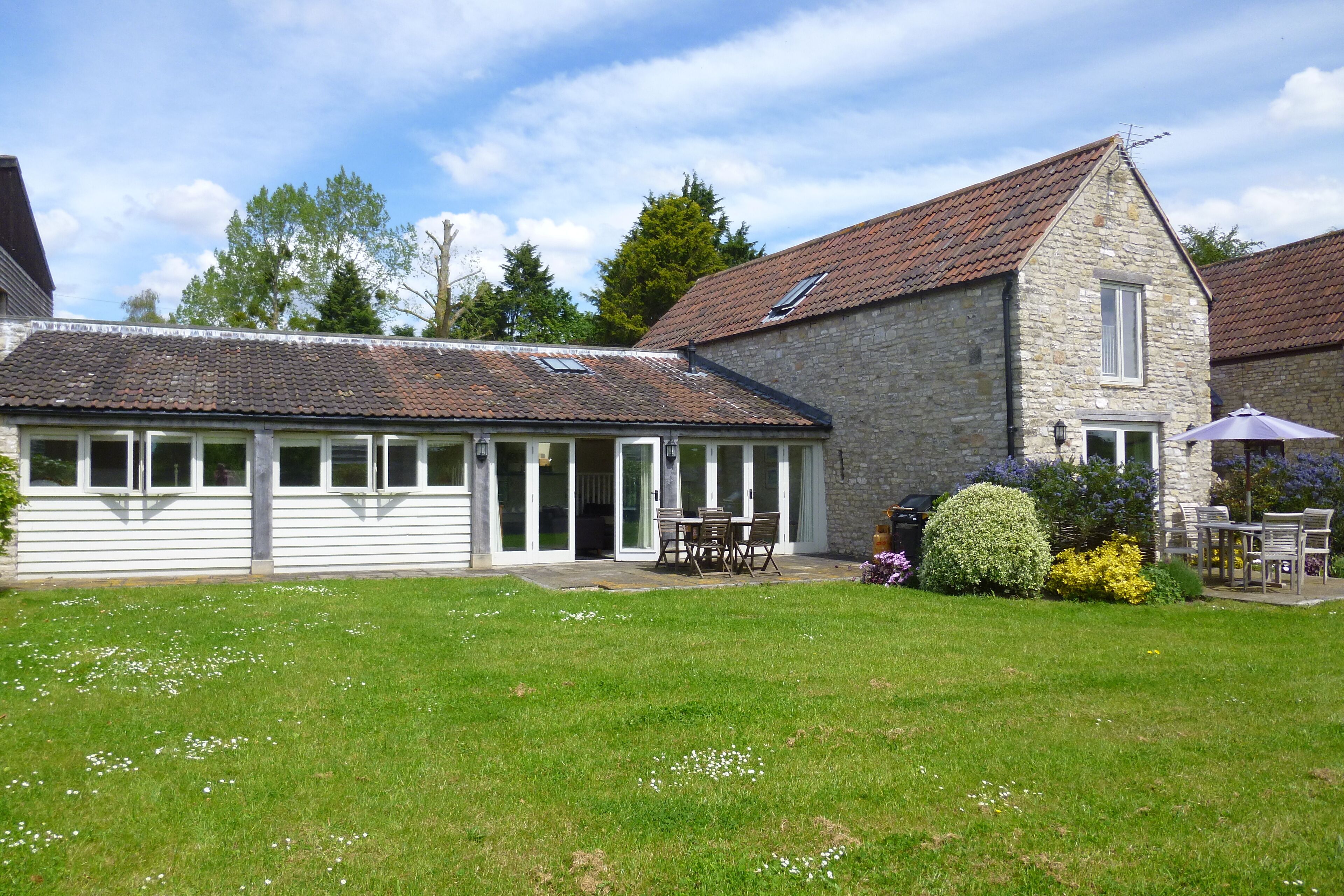 The Dairy cottage (left) and Barn Cottage (right)