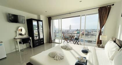 Ocean View Treasure by Lofty