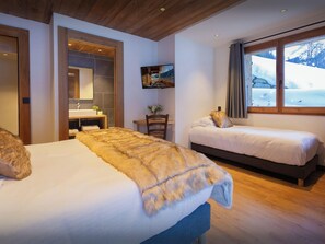 5 chambres, fer et planche à repasser, Wi-Fi, draps fournis