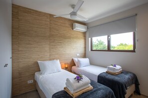 2 bedrooms, iron/ironing board, travel cot, free WiFi