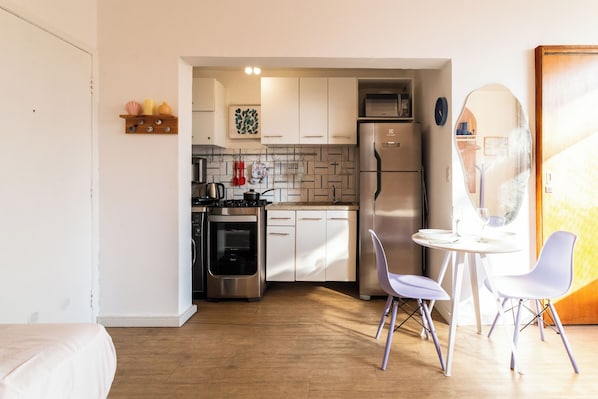 Estúdio | 1 quarto, roupas de cama premium, individualmente decorados