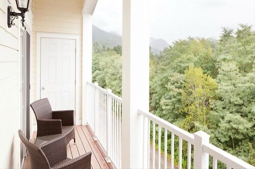 Charming Studio for  two  on Memorial weekend