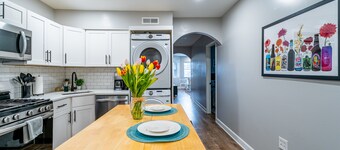 Cozy Family 3BR Oasis: Park, Private Yard, & BBQ!