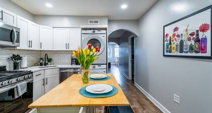 Cozy Family 3BR Oasis: Park, Private Yard, & BBQ!