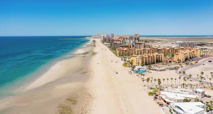 Hotel Casa Blanca Golf Villas