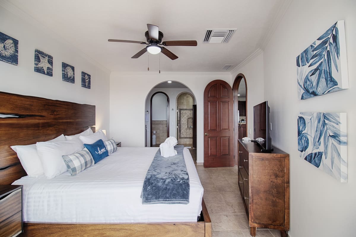 Individually furnished, free WiFi, bed sheets