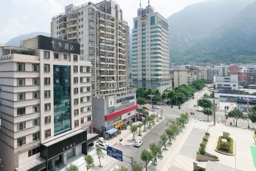 JI Hotel (Ningde Darunfa International Plaza)