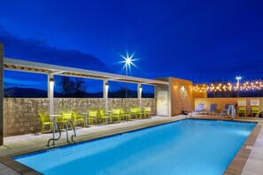 Pool - Home2 Suites By Hilton Redding (Redding)