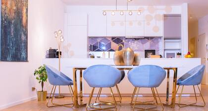 R213 â Glamorous Urban Glam