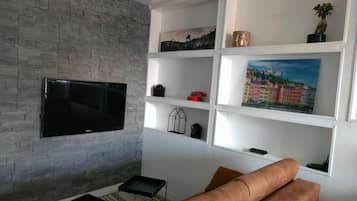 Smart TV, ping pong