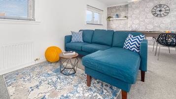 Standard Apartment | Living area