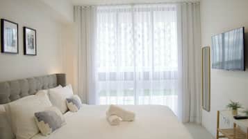 1 habitación, tabla de planchar con plancha, cuna de viaje y wifi