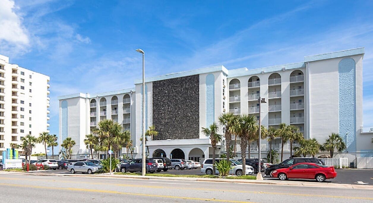 *Daytona SeaBreeze Resort Oceanfront View!1Bedroom Unit Sleeps 4