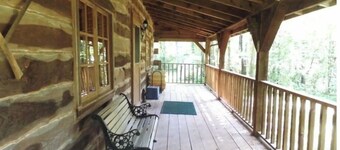Amish-Built Cabin in the Driftless Area