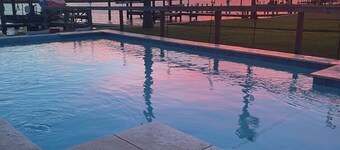 Best Texas Fishing, Waterfront with a Swimming Pool and Pet Friendly