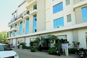 Exterior - Hotel Yulia - Le Amour Inn (Jaipur)