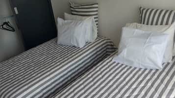 3 chambres, fer et planche Ă repasser, Wi-Fi gratuit, draps fournis