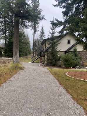 Property grounds - Central to the Hub Sports Center, biking, hiking, walking, running and lakes! (Hauser)