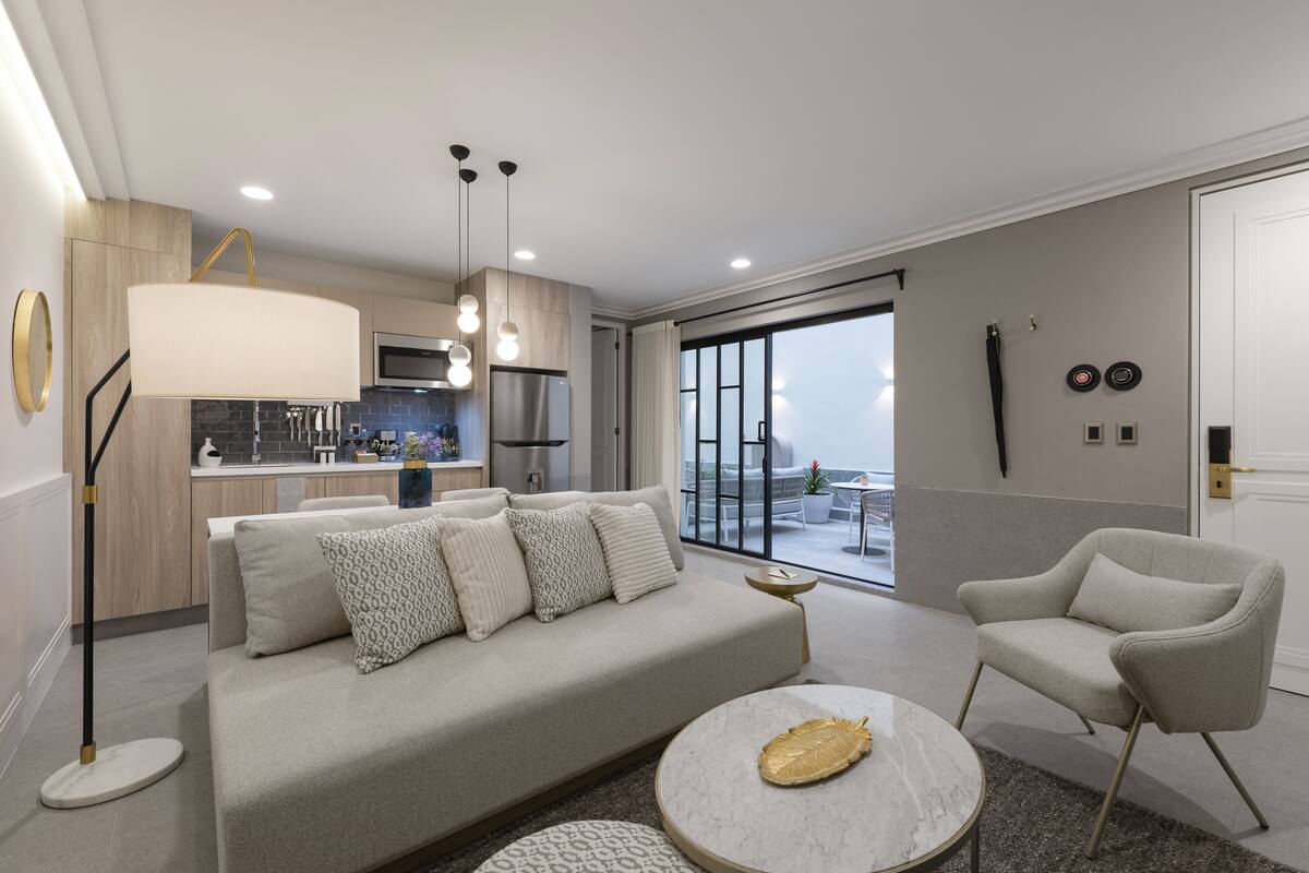 Suite Desain, 1 Tempat Tidur King dengan tempat tidur Sofa, Bebas Asap Rokok, dapur | Minibar, brankas, dan Wi-Fi gratis