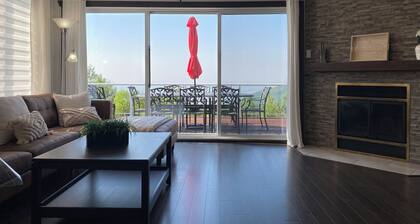 Le Montagnard Private SPA, Magnificent View of the River