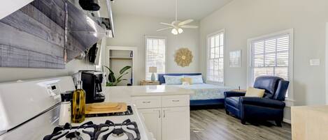 مكواة/لوح كي وواي فاي مجانًا وملاءات أسرّة