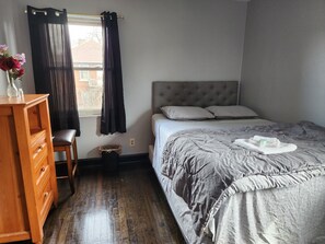 2 Schlafzimmer, Bügeleisen/Bügelbrett, kostenloses WLAN, Bettwäsche