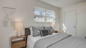 4 dormitorios, tabla de planchar con plancha, wifi gratis y ropa de cama