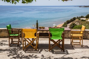 Terrace/patio - Alekos Beach Houses-Eternity (Kefalonia)