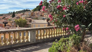 Enceinte de lâhĂ©bergement