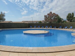 Pool - Lovely apartment for 4 guests with pool, A/C, WIFI, TV and terrace (Latour-bas-elne)