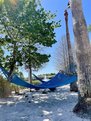 Beach - Family-Friendly Resort 3 BR Townhouse (Kissimmee)