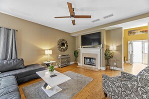 Smart TV, ping pong, computer monitors