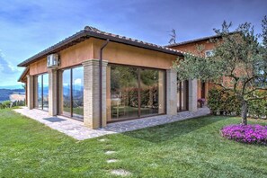 Exterior - Villa Morotti by MMega (Montone)