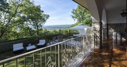 Villa la Quercia By MMega