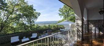 Villa la Quercia By MMega