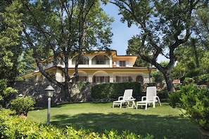 Exterior - Villa la Quercia By MMega (Monteriggioni)