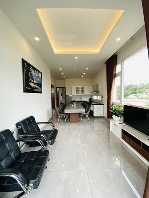 Living area - MINH CHIEN SUITE (Da Lat)