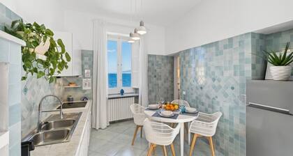 Seaview Home on the beach & amazing views terrace