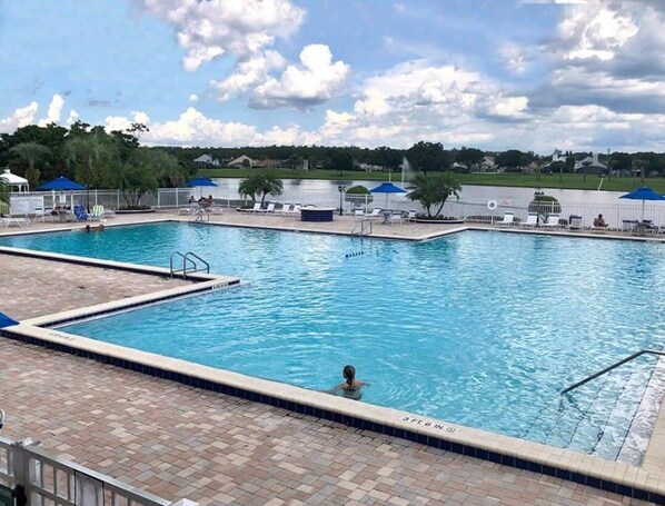 3 outdoor pools