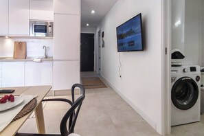 Køleskab, mikrobølgeovn, ovn, opvaskemaskine