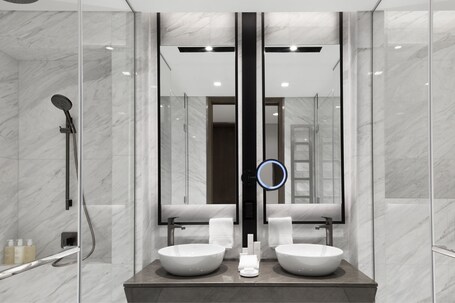 JW Marriott Hotel Istanbul Marmara Sea - Image 29