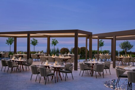 JW Marriott Hotel Istanbul Marmara Sea - Image 92