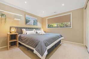 3 bedrooms, iron/ironing board, travel crib, WiFi