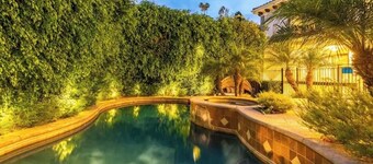 The Beverly Grand Villa @ Bel Air, Los Angeles