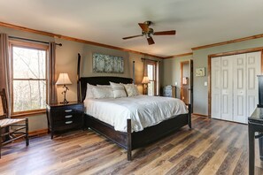 3 bedrooms, iron/ironing board, free WiFi, bed sheets