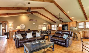 TV, fireplace, video games, ping pong