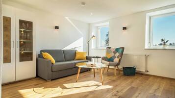 TV, streaming services